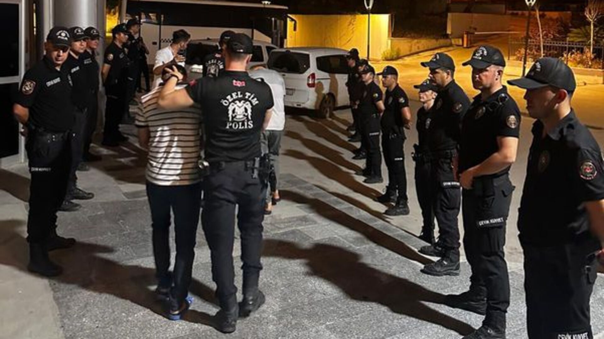 Hatay'da Kanlı Kavgada 1 Yaralı: 5 Şüpheliden 4'ü Tutuklandı!
