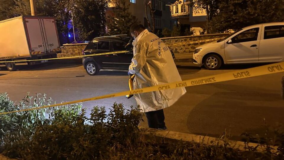 Erzurum'da bıçaklı kavga: 1 ölü, 1'i bekçi 2 yaralı