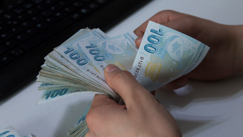 Memura ilk zam teklifi saat 14.00'te açıklanacak