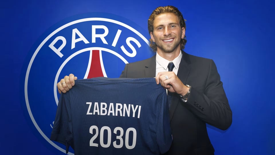 PSG, Illia Zabarnyi'yi kadrosuna kattı!