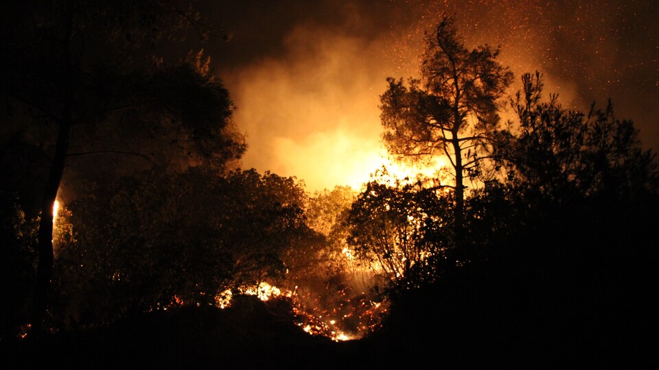 "Geçmiş olsun Türkiye"