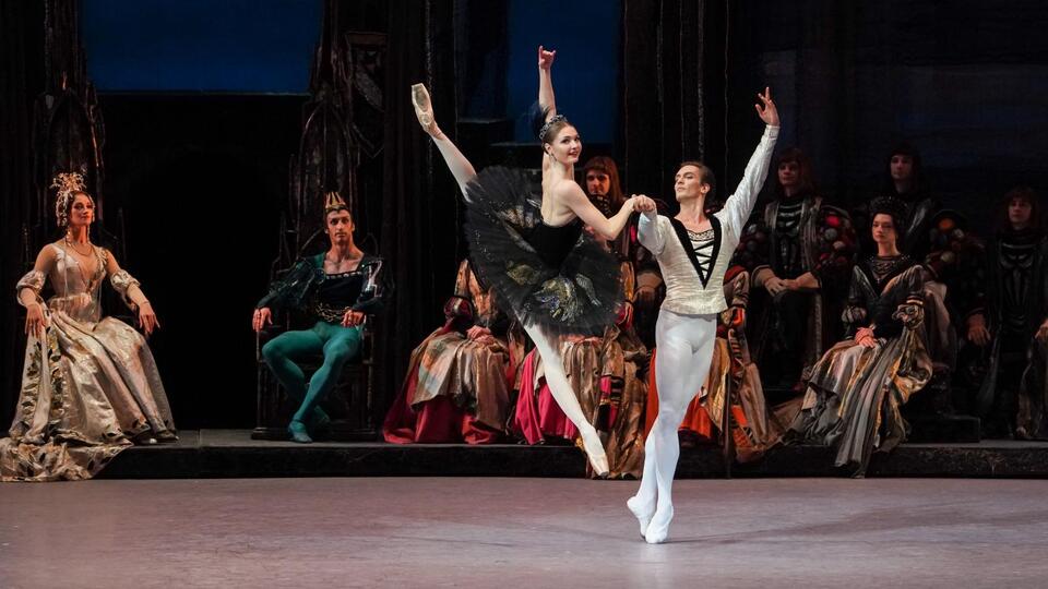 Bolşoy Tiyatrosu dünyaca ünlü iki bale ile ilk kez İstanbul'da