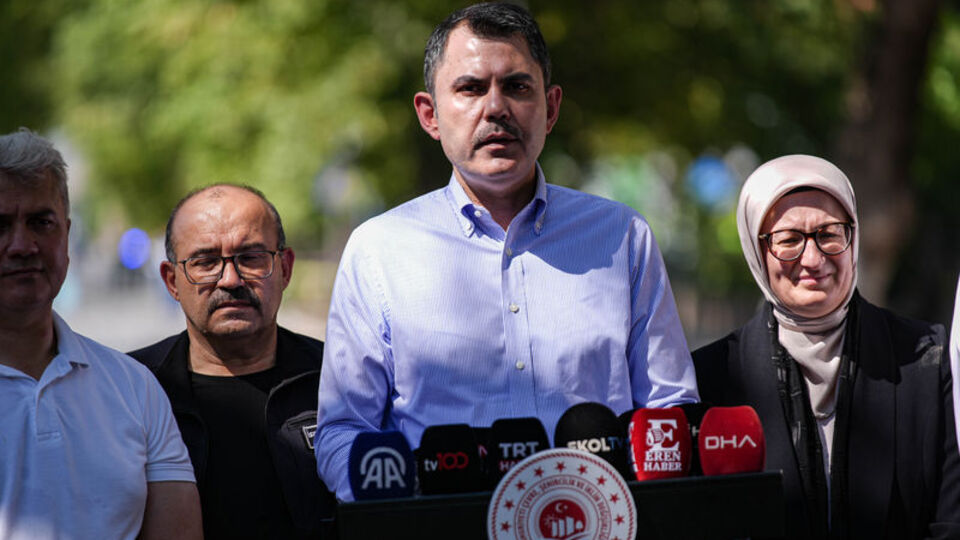 Bakan Kurum'dan Balıkesir depremiyle ilgili açıklama