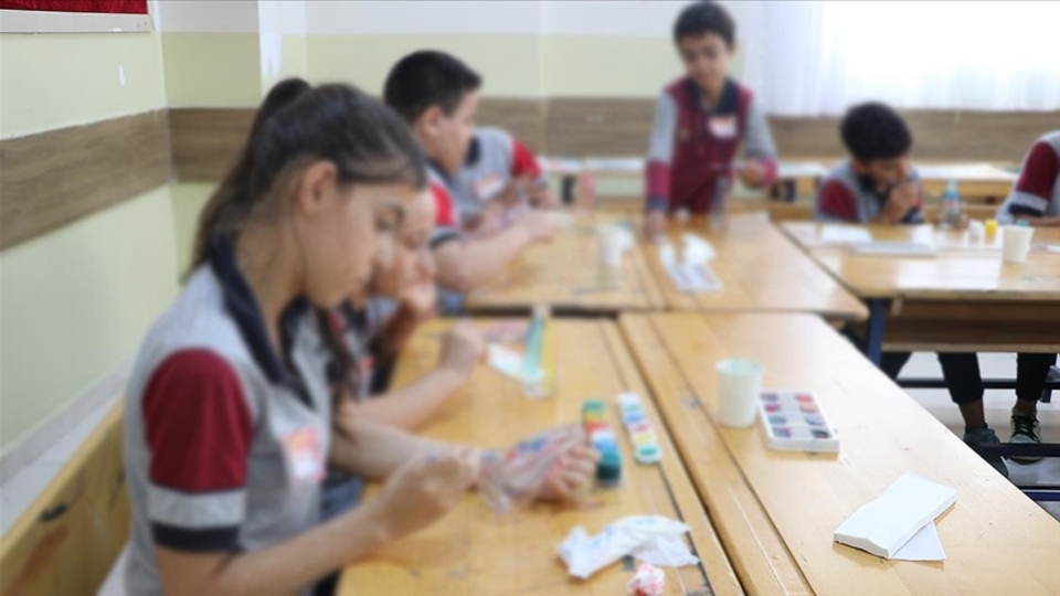 Deprem bölgesindeki özel okullarda okuyan öğrencilere verilecek destek tutarında artış