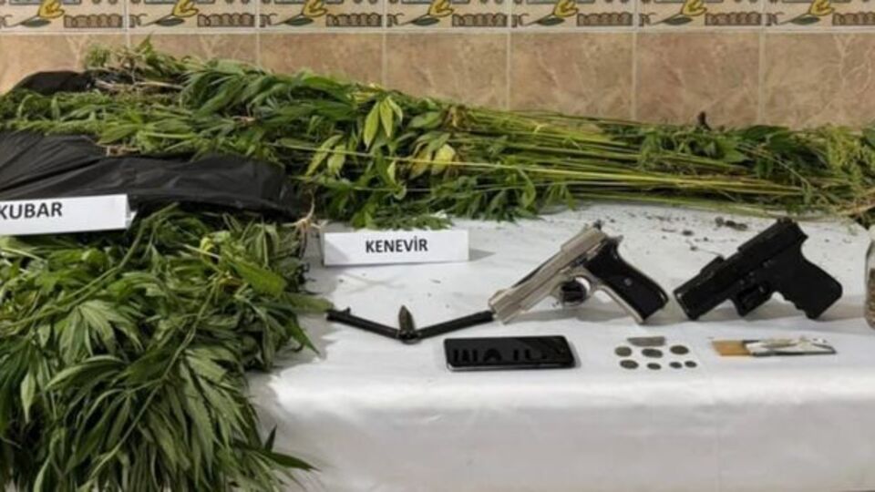 Tarihi eser ve uyuşturucu operasyonu: 3 tutuklama