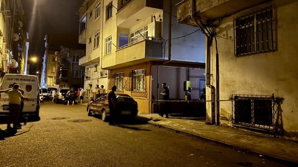 Karısını yaralayıp intihar girişiminde bulundu