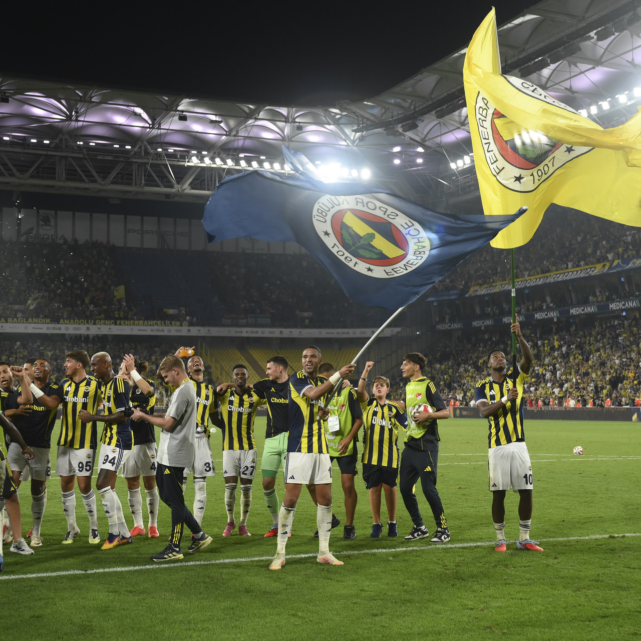 F.Bahçe'den 27 yıl sonra bir ilk!