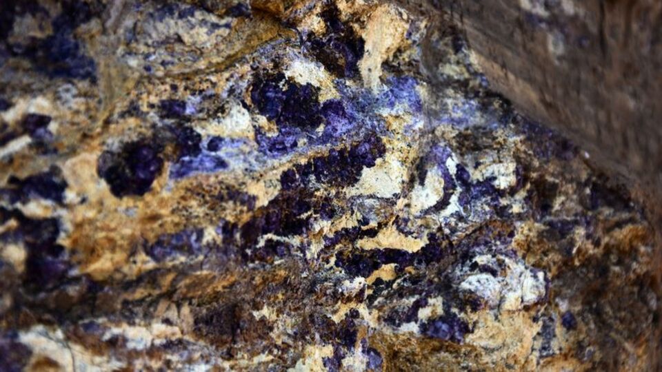 Nadir elementlerde Avustralya, Çin'e alternatif olmayı hedefliyor