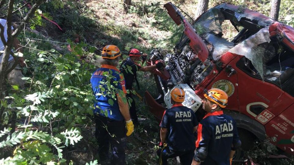 Osmaniye'de arazöz devrildi! 1 şehit, 4 yaralı
