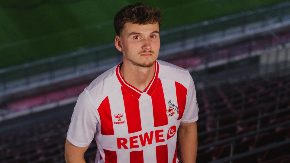 Köln'e Hollandalı stoper!