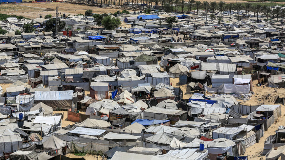 İsrail Gazze'de "aç bırakma politikası" yürütüyor