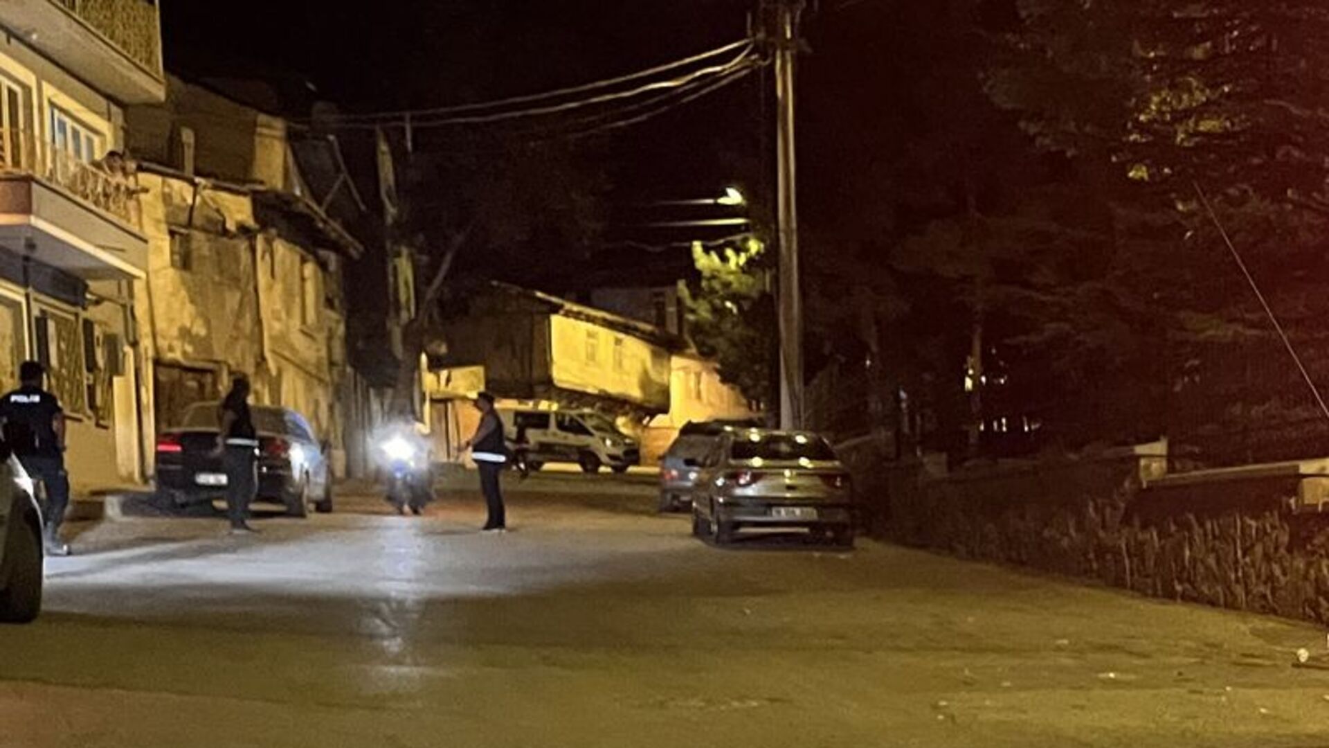 Çankırı'da Zabıta Memurlarına Bıçaklı Saldırı: İki Memur Yaralandı!