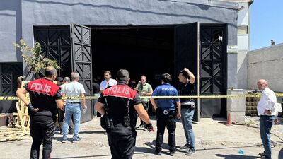 Anne ile oğlu yağ tankına düştü!