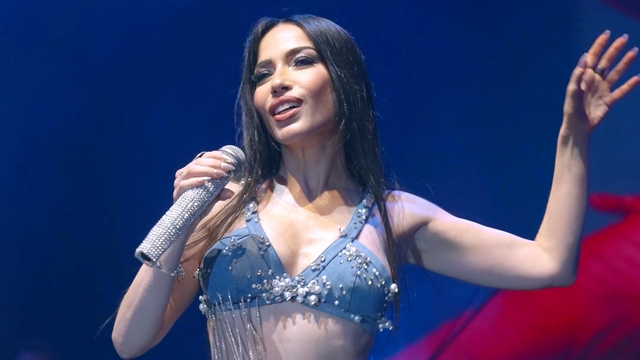Burcu Güneş'ten 'Neresindeyiz Aşkın (Söyle)'