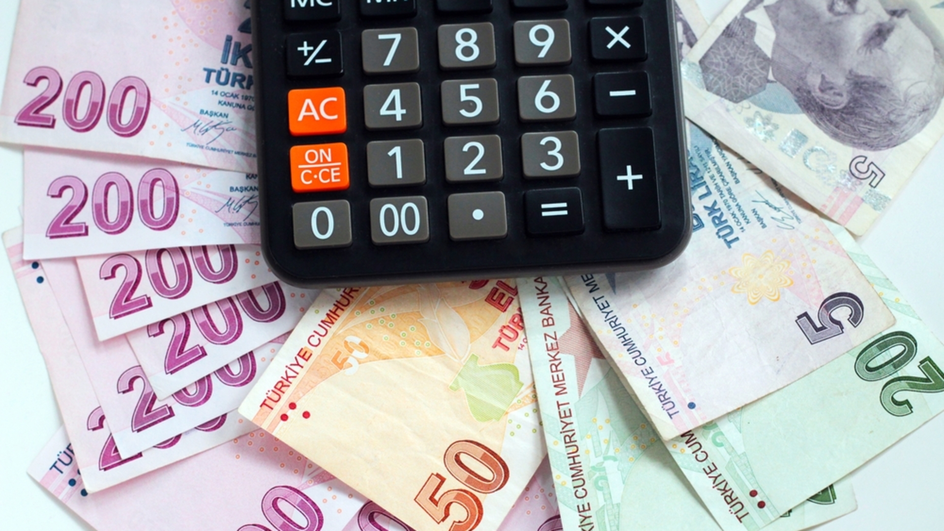 Memur Zamları İçin Kritik Görüşmeler: Hükümetin Yeni Teklifi Ne Zaman Açıklanacak?