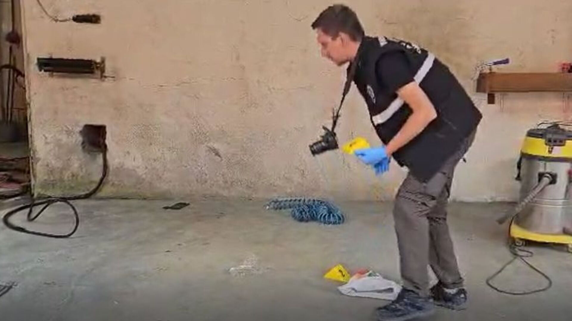 Otoparkta Pompalı Tüfekle Korkunç Saldırı: Eski Patron ve Müşteri Yaralandı!