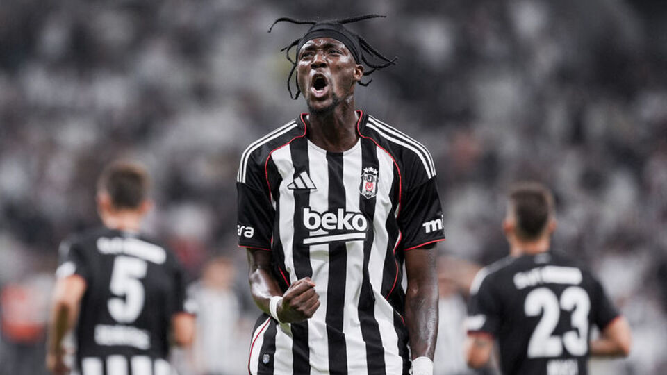 Abraham'dan 5'inci gol!