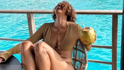 Eski eşe bikinili yanıt