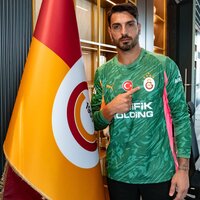 G.Saray'dan Günay'a yeni sözleşme!