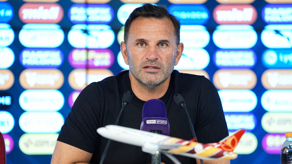 Okan Buruk'tan Icardi ve Osimhen sözleri!