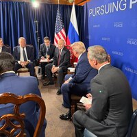 Tarihi Putin-Trump zirvesi sona erdi