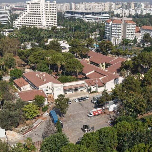 Yıkılacak Antalya Müzesi'nde 'Yorgun Herakles'e özel koruma
