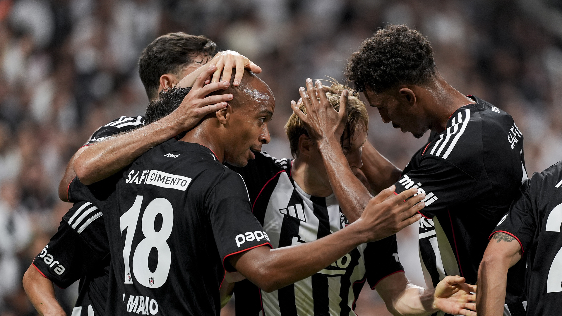 Beşiktaş, Eyüpspor'u Konuk Edecek: Vodafone Park'ta Heyecan Dorukta!