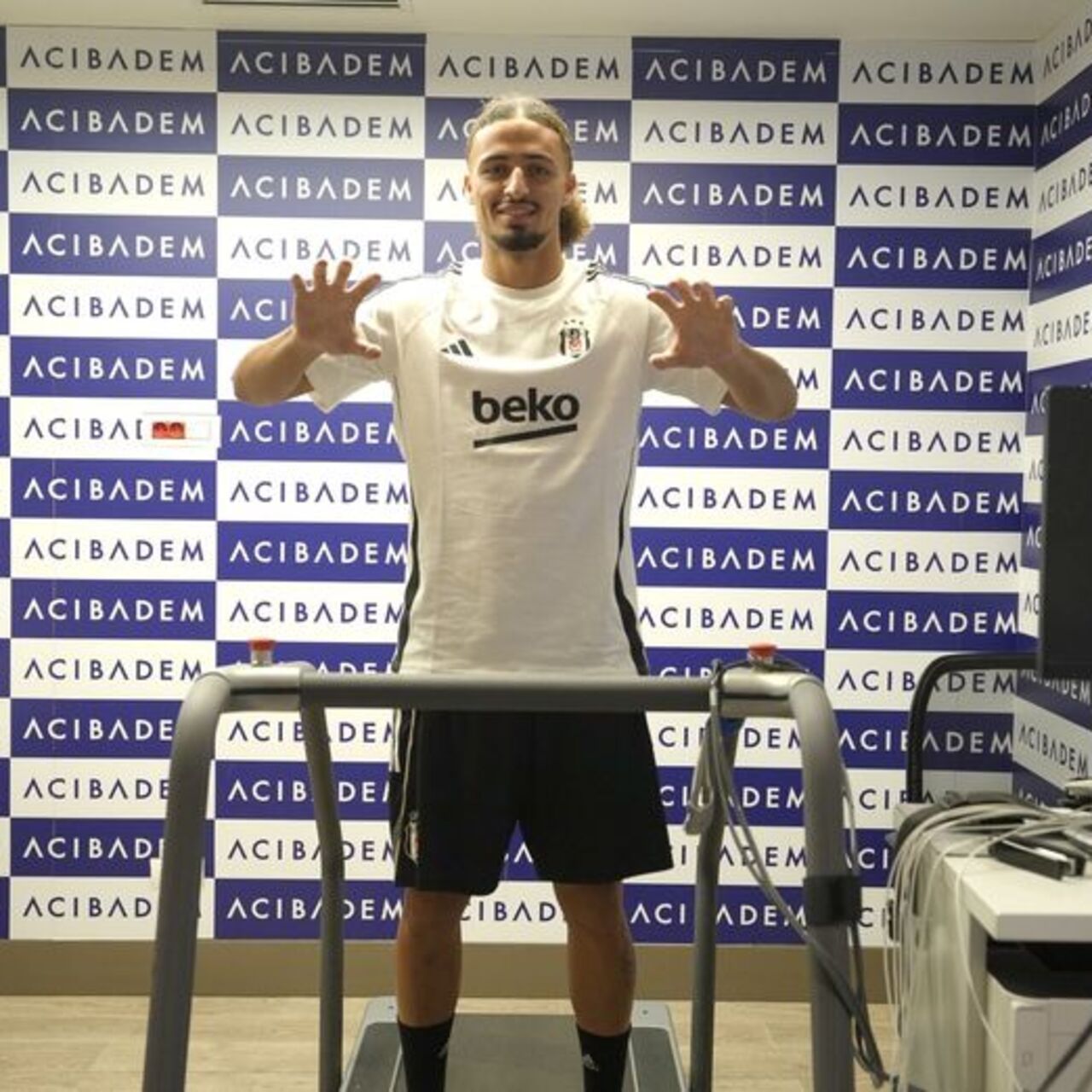 Yeni transfer sağlık kontrolünden geçti