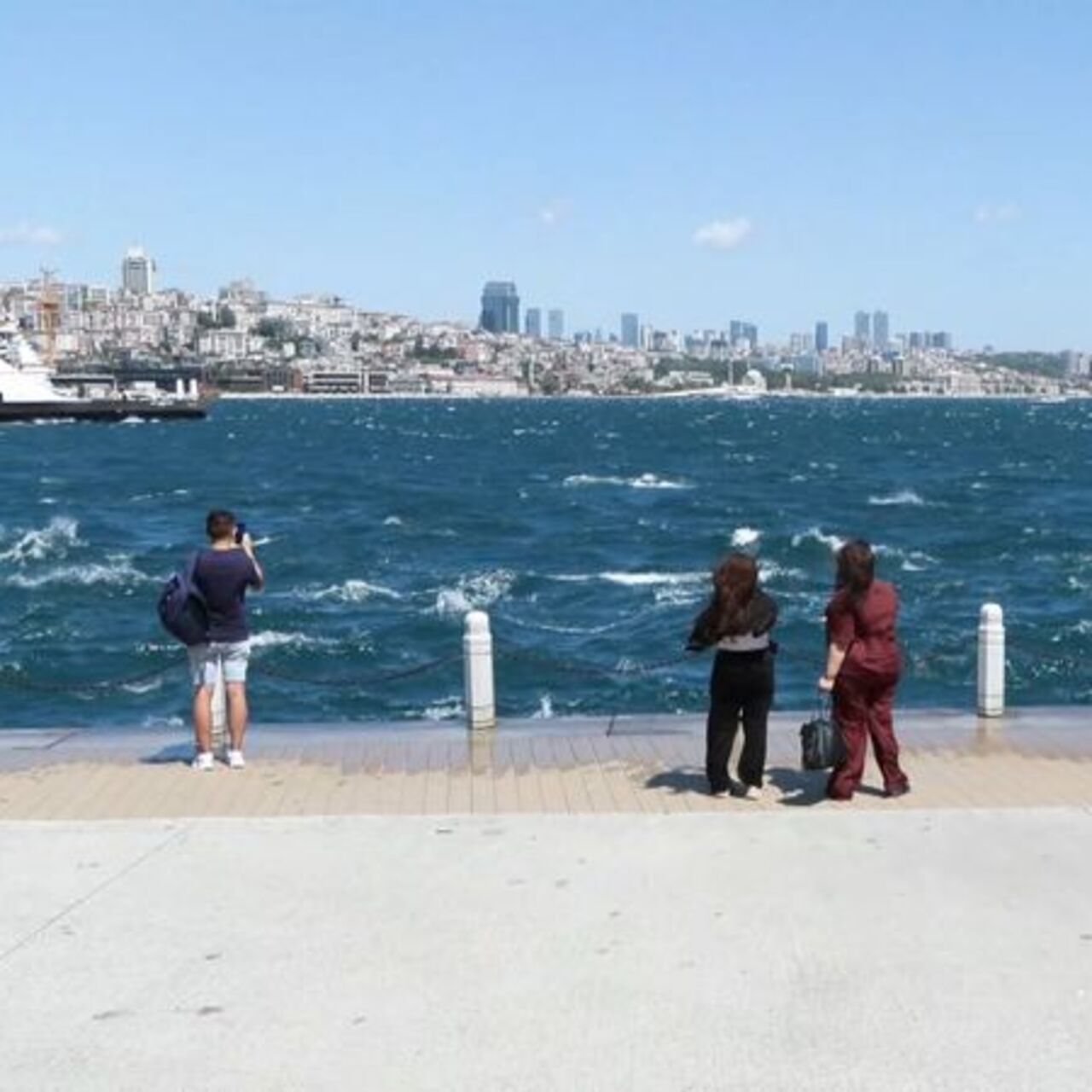 İstanbul'da fırtına! | Son Dakika