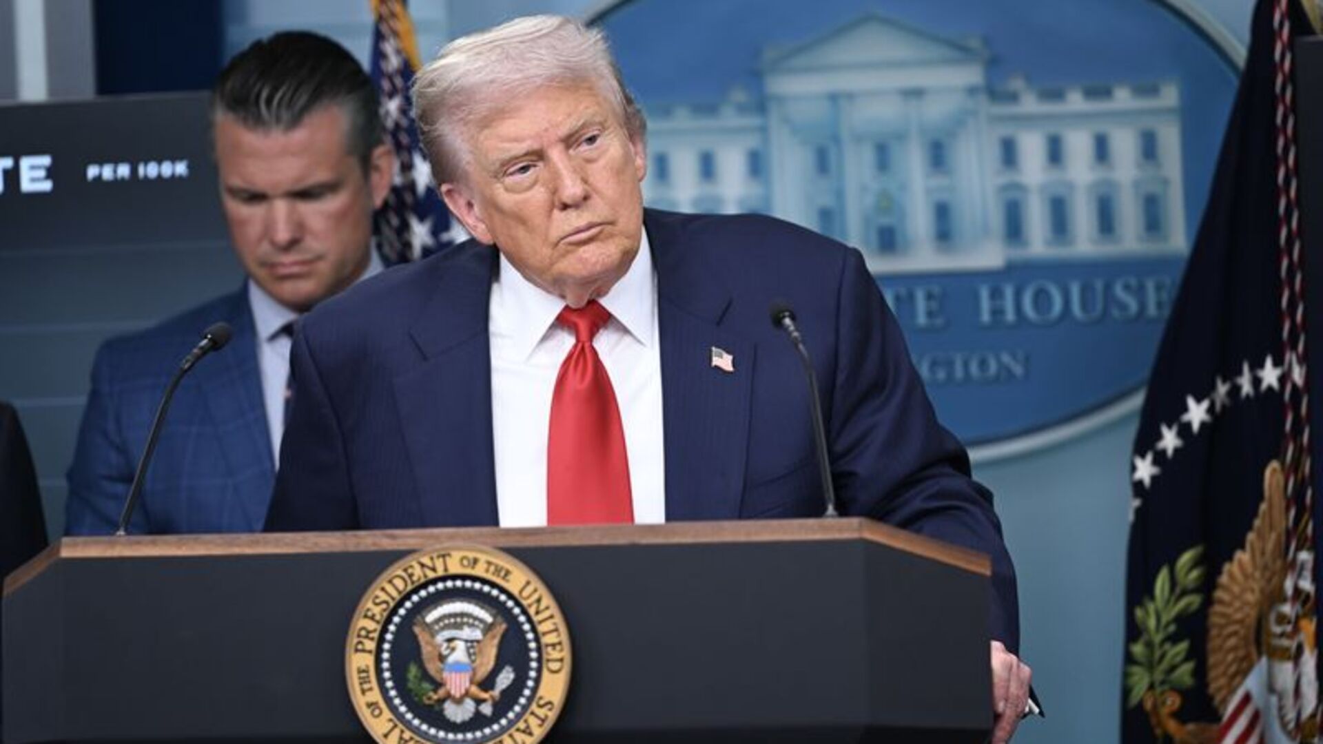 Trump'tan Çarpıcı Açıklama: 'Çin ve Rusya Doğal Düşmanlarımız'