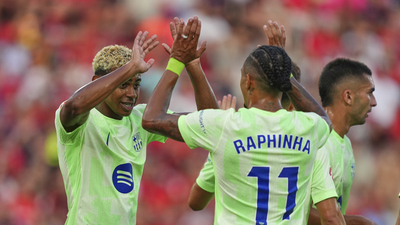 Mallorca 9 kişi kaldı, Barça farklı kazandı