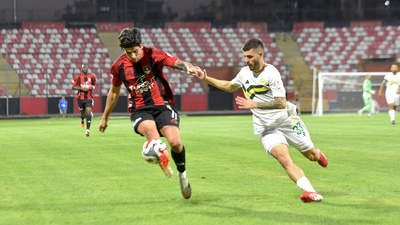 Vanspor tek attı 3 aldı!