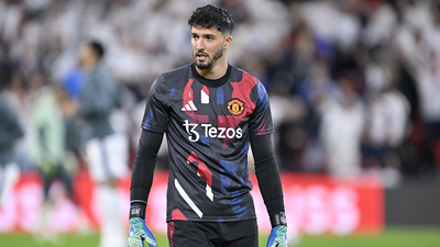 Altay'lı ManU, Arsenal'e mağlup!