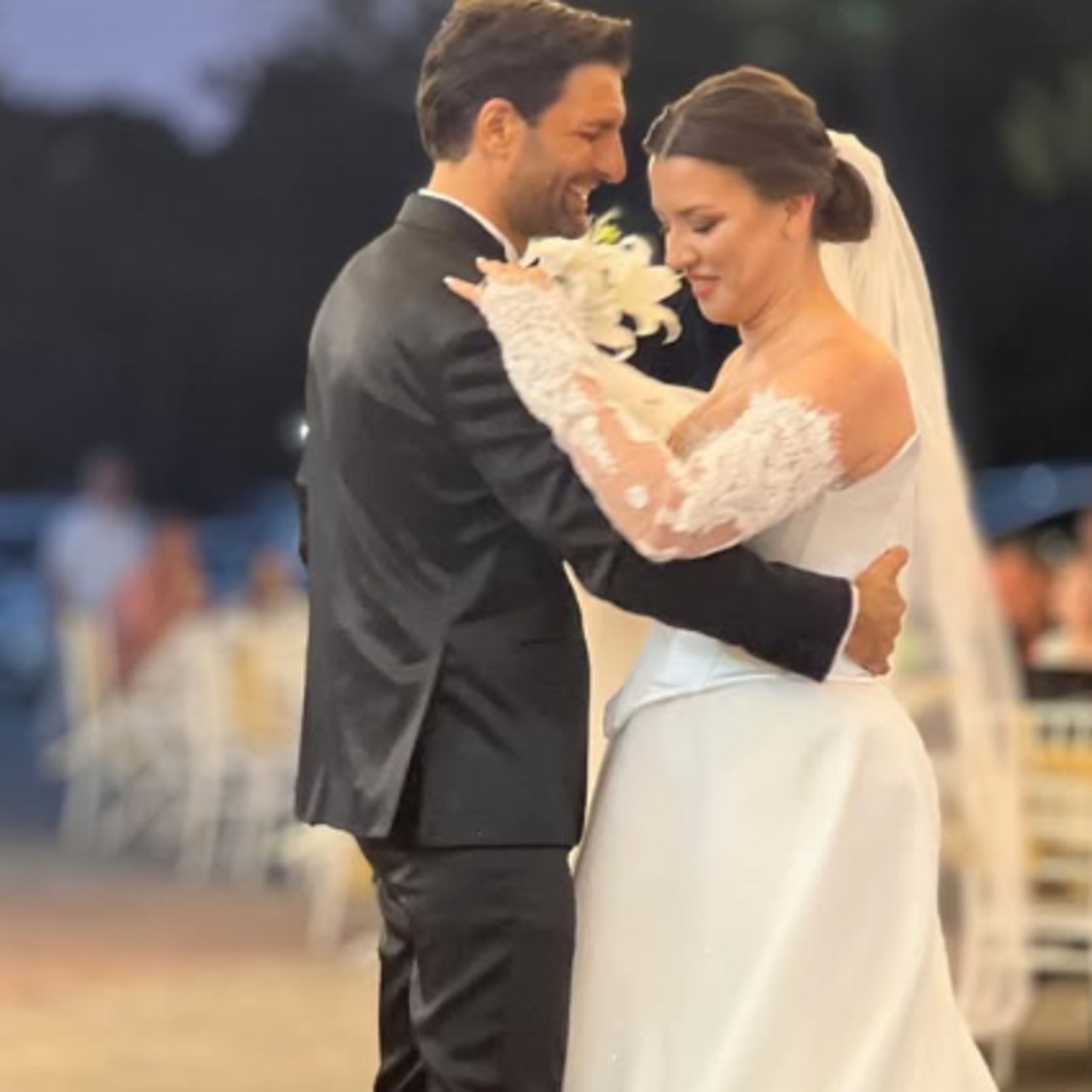 Ünlü oyuncu evlendi