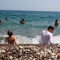 Sıcak hava ve yağmur uyarısı! Bu bölgeler dikkat