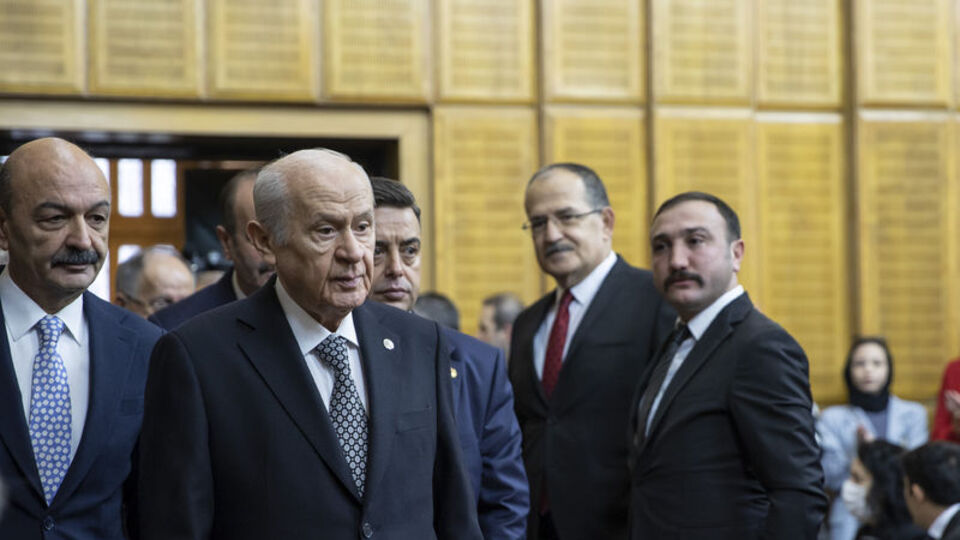 Bahçeli'den Özel'e: Hezeyanname