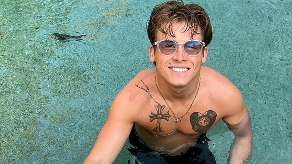 "Tanınırlığım annemden değil işimden"