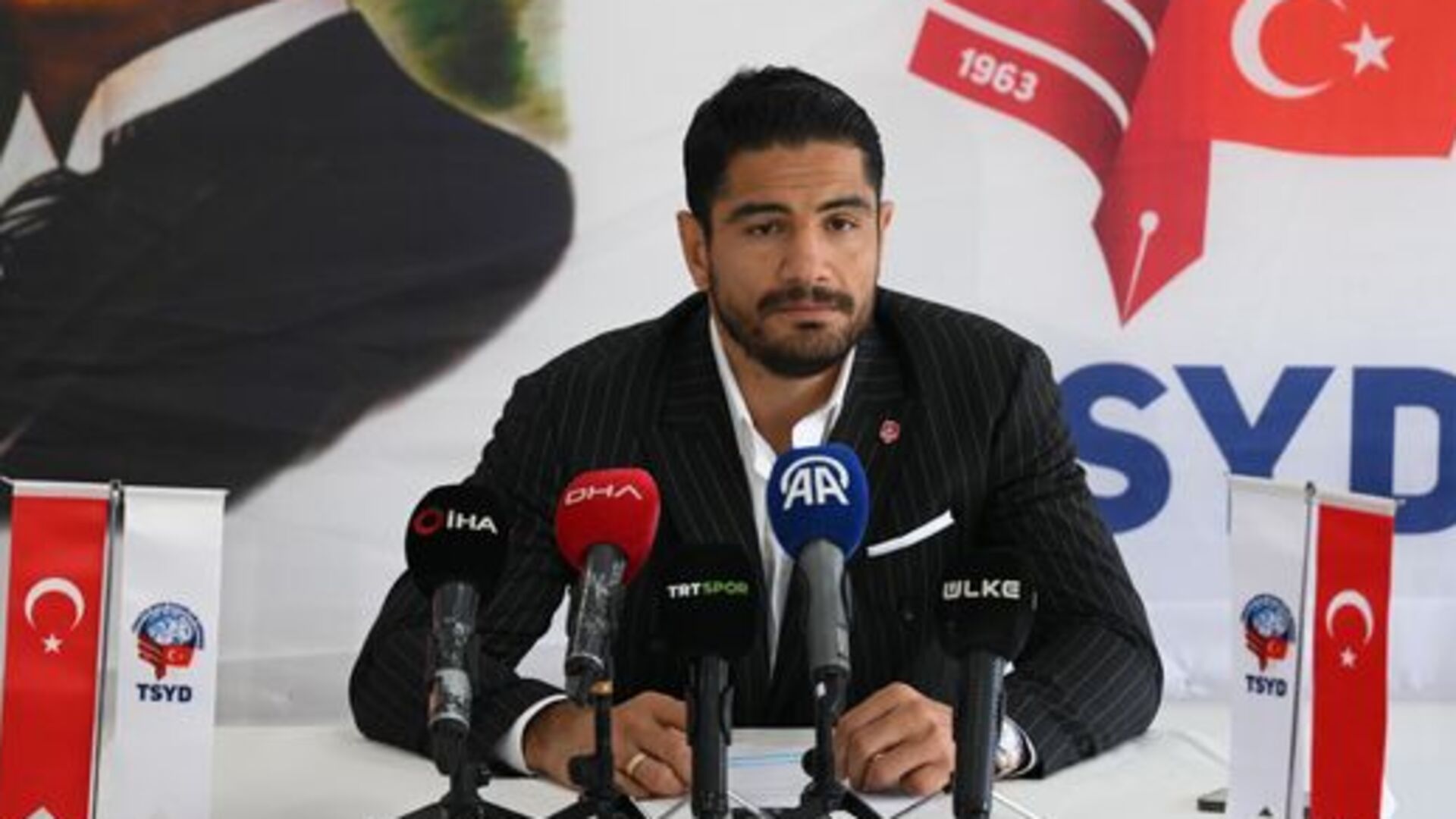 Taha Akgül'den Spor Kampları Açıklaması: 2.250 Sporcuya Kapılarını Açtık!