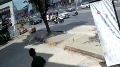 Yumruklu trafik kavgası!