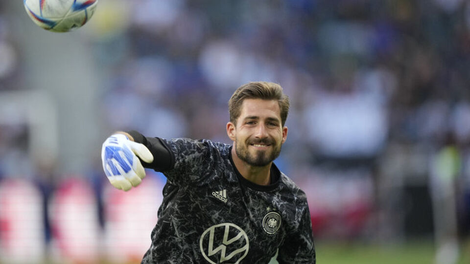 Kevin Trapp, Paris FC'de!