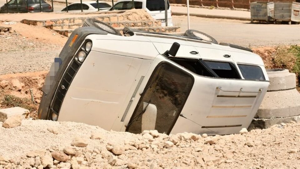 Çukura düştü! Çok sayıda yaralı var!