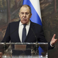 Lavrov: Putin, Zelenskiy'le görüşmeye hazır