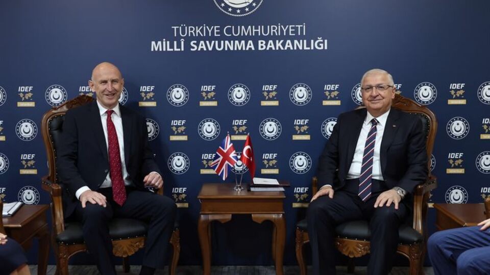 Bakan Güler Healey ile görüştü