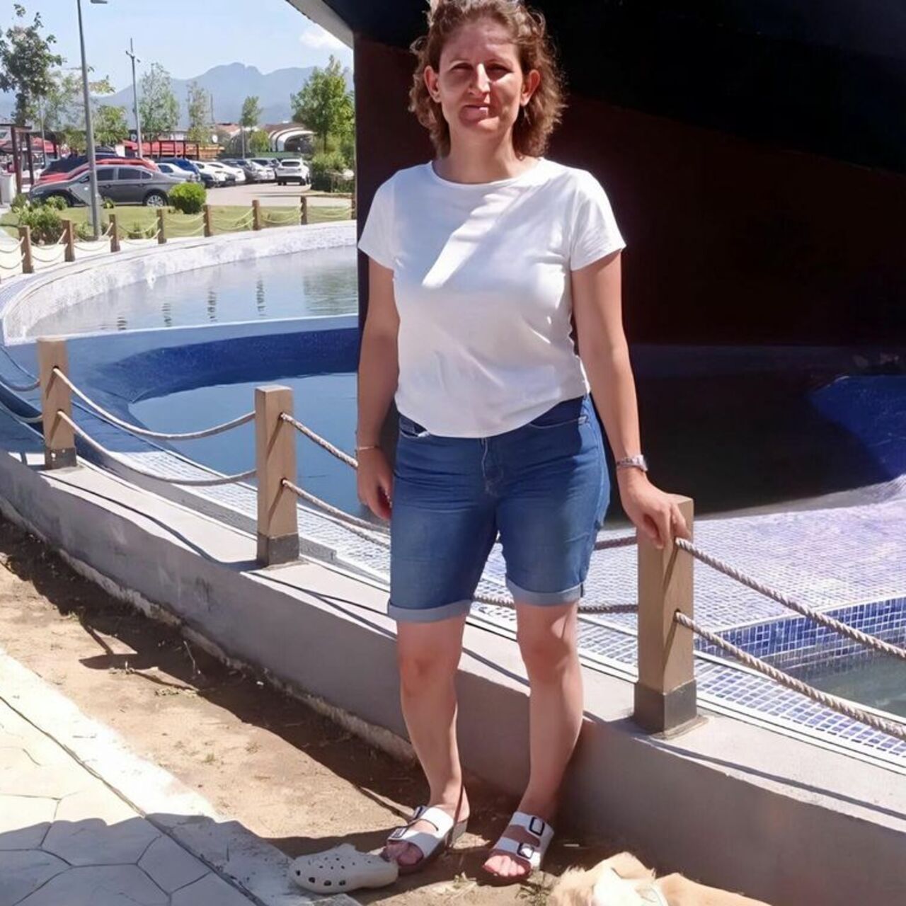 Caddenin ortasında tüfekle öldürüldü!