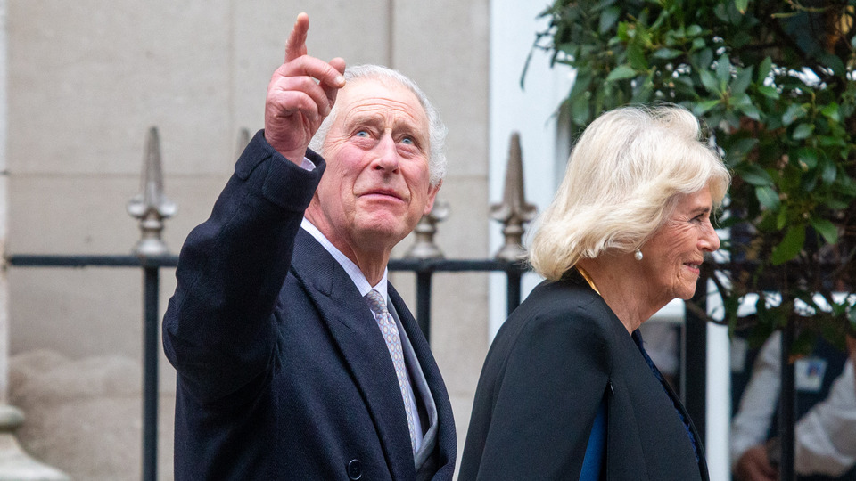 Kraliyetin evdeki derdi büyük