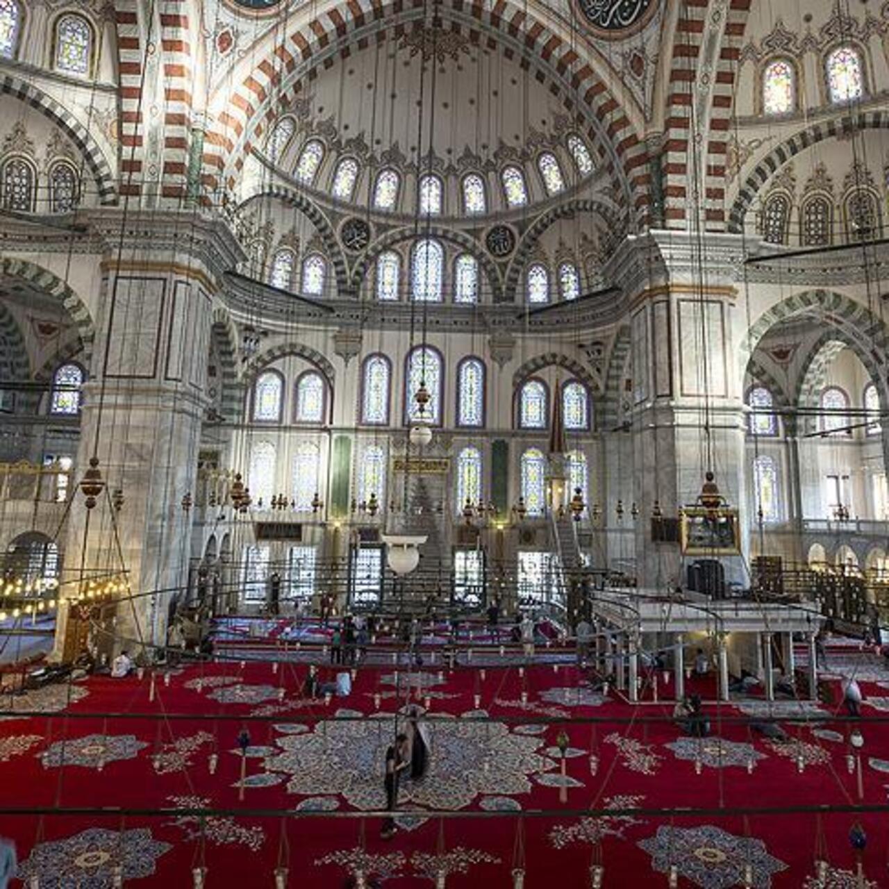 Fatih Camii nerede?
