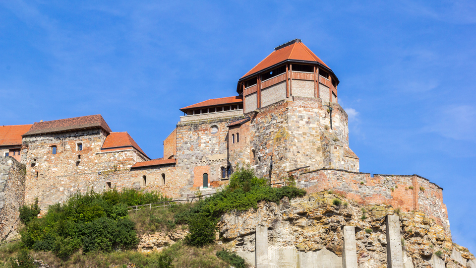 Estergon Kalesi nerede?