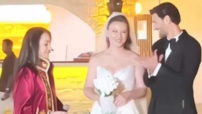 Ünlü oyuncudan çifte düğün