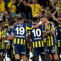 "Tribünlerin kalbini almaya çalıştı"