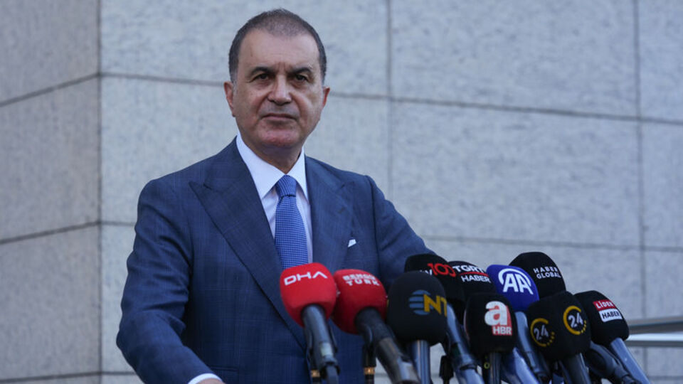 Çelik'ten Fırat Kalkanı paylaşımı